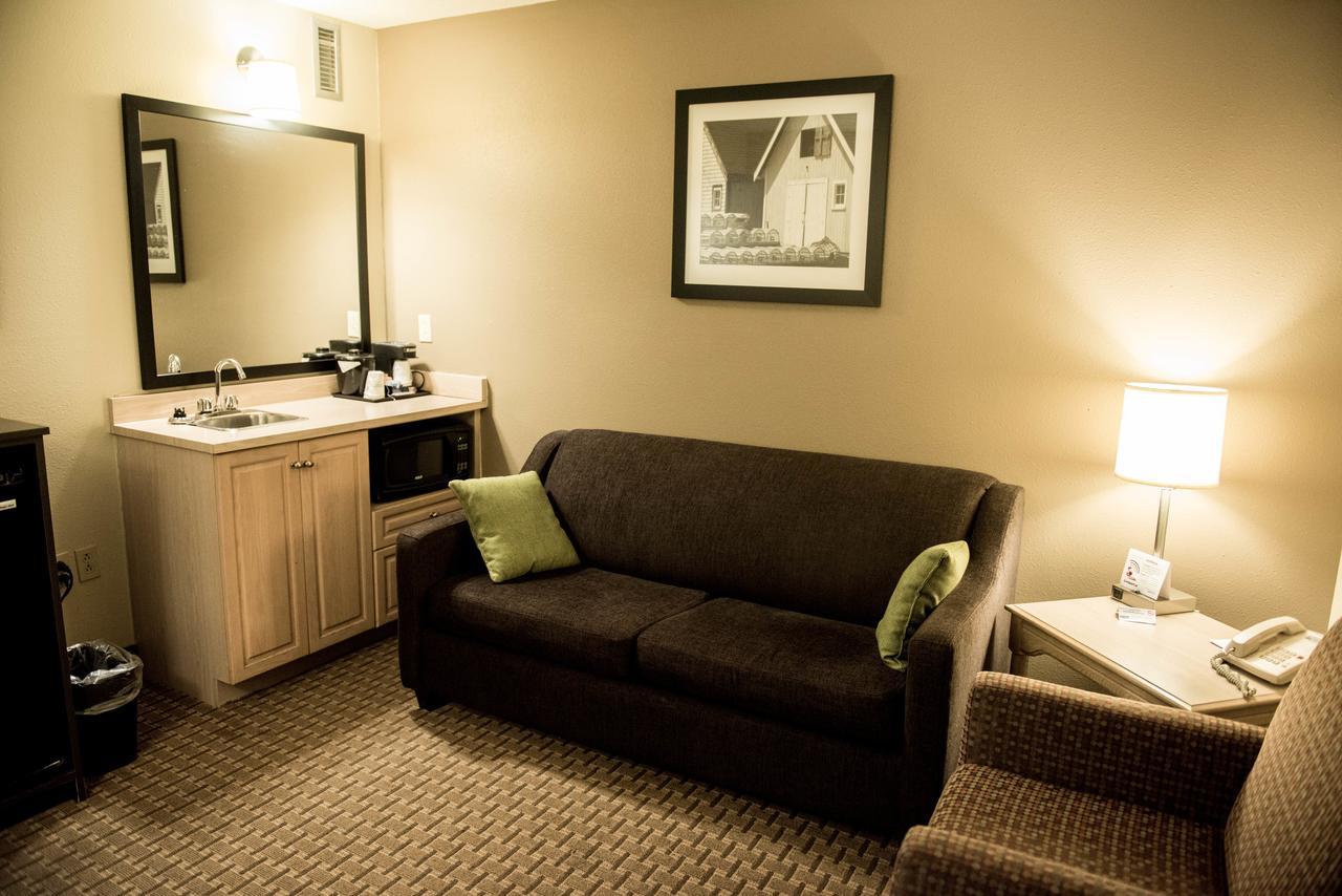 Travelodge Suites By Wyndham Moncton Eksteriør billede